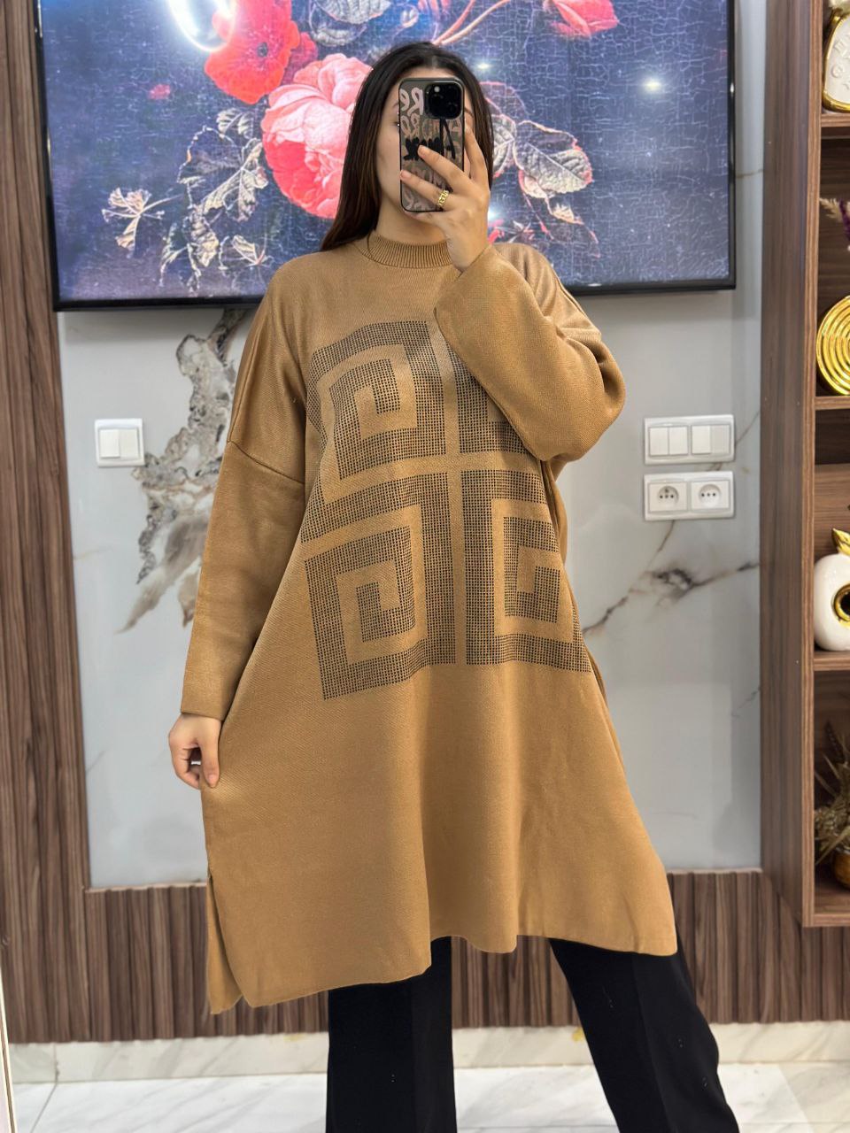 Pull long en laine à motifs